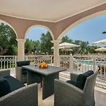 Lagini Villa