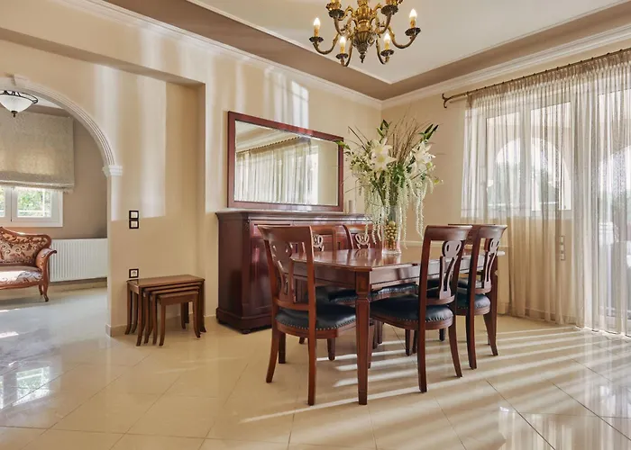 Lagini Villa